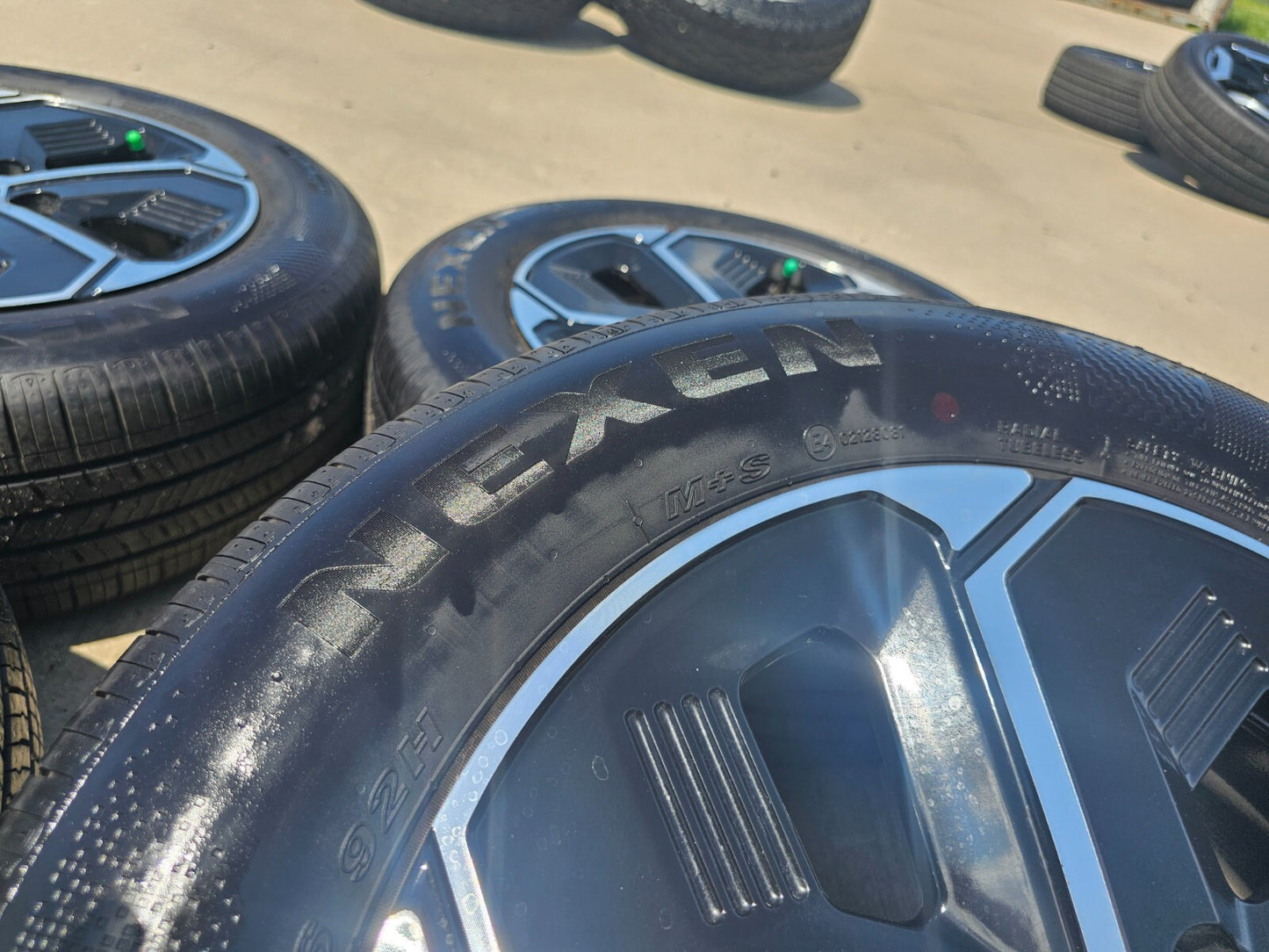16" Kia Niro OEM wheels rims tires Sorento Sedona Hyundai Kona NEW