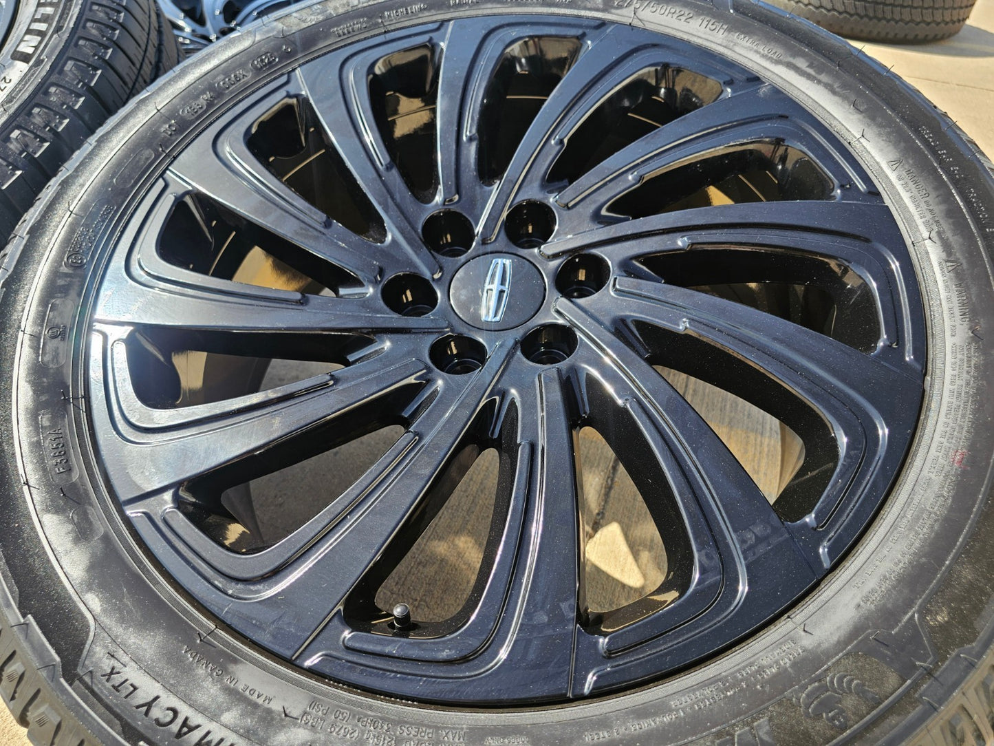 22" Lincoln Navigator OEM 10666 rims wheels BLACK LABEL SET MICHELIN NEW