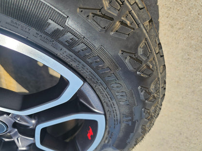 18" Jeep Grand Cherokee TRAILHAWK L OEM wheels rims 9309 Durango tires