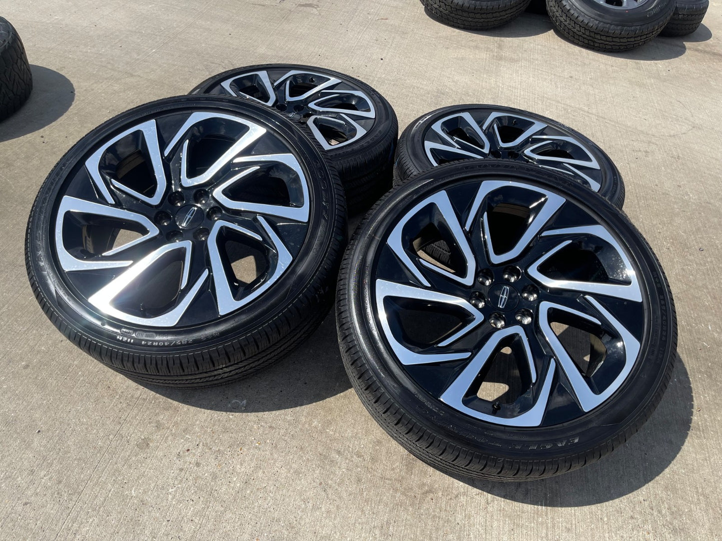 24" Lincoln Navigator BLACK LABEL OEM 10669 rims wheels Ford 2025 2026 2027 NEW