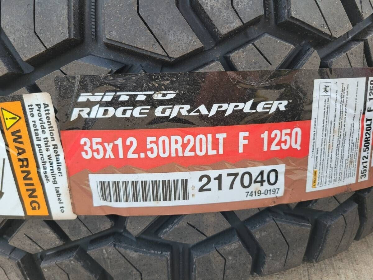 20" Dodge Ram 2500 3500 LARAMIE OEM 2700 wheels rims 2025 2026 NEW 35" NITTO