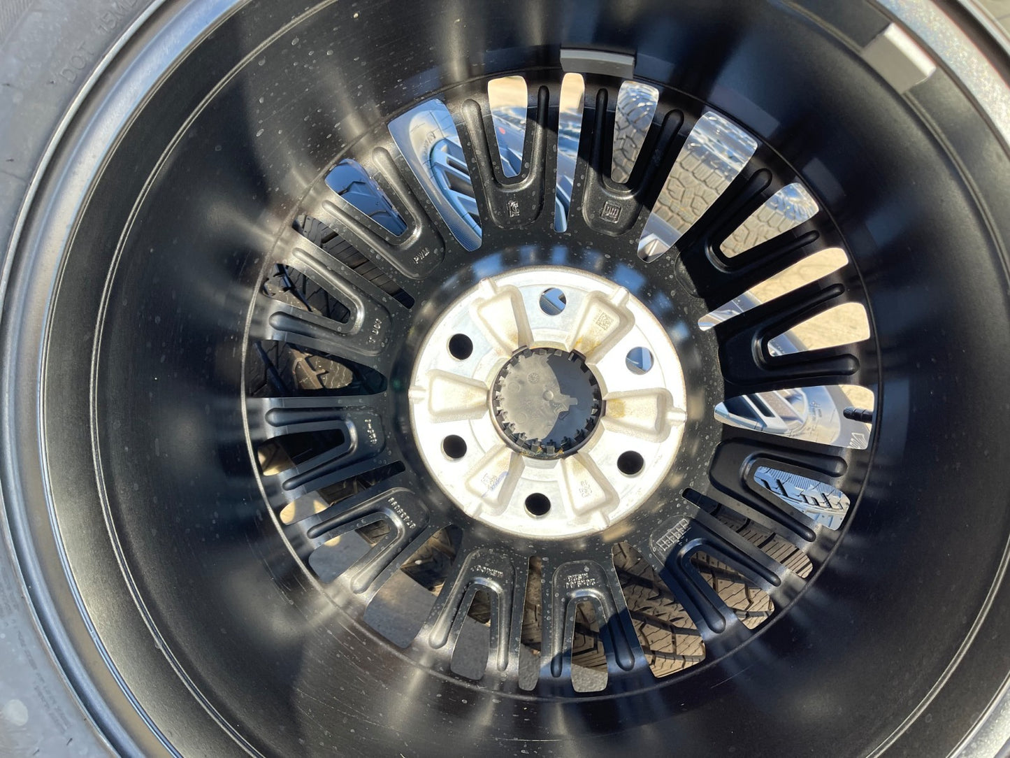 20" GMC Sierra Yukon Chevy Silverado OEM wheels rims 2024 2025 2026 NEW