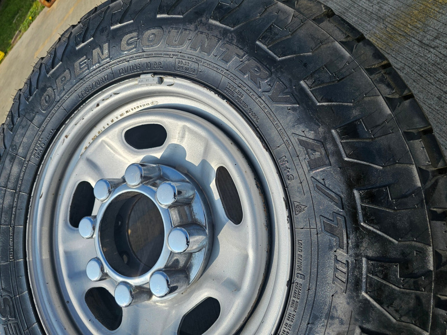 17" Ford F-250 F-350 OEM 3828 wheels rims tires 2022 2023 2024 2025 TOYO A/T3