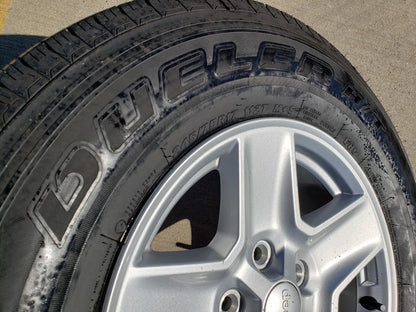 17" Jeep Gladiator SPORT OEM wheels rims tires 9235 Wrangler