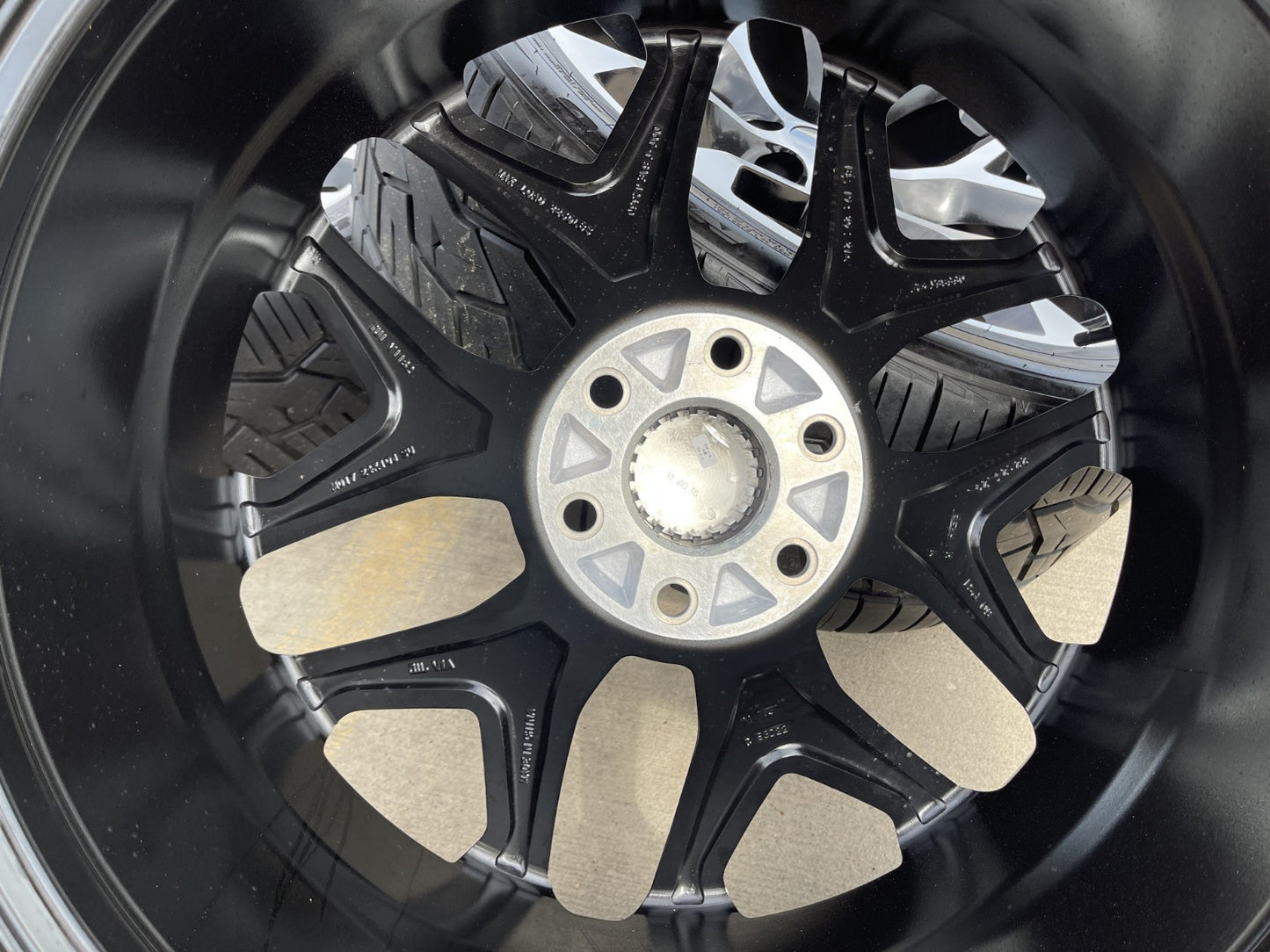 24" GMC Yukon Sierra Chevy Tahoe 1500 OEM replica 5668 wheels rims tires