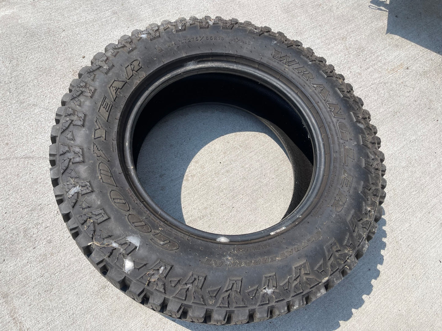 (1) 275/65/18 Goodyear Wrangler Ultra Terrain A/T tire 275/65R18 LT 10 ply LRE