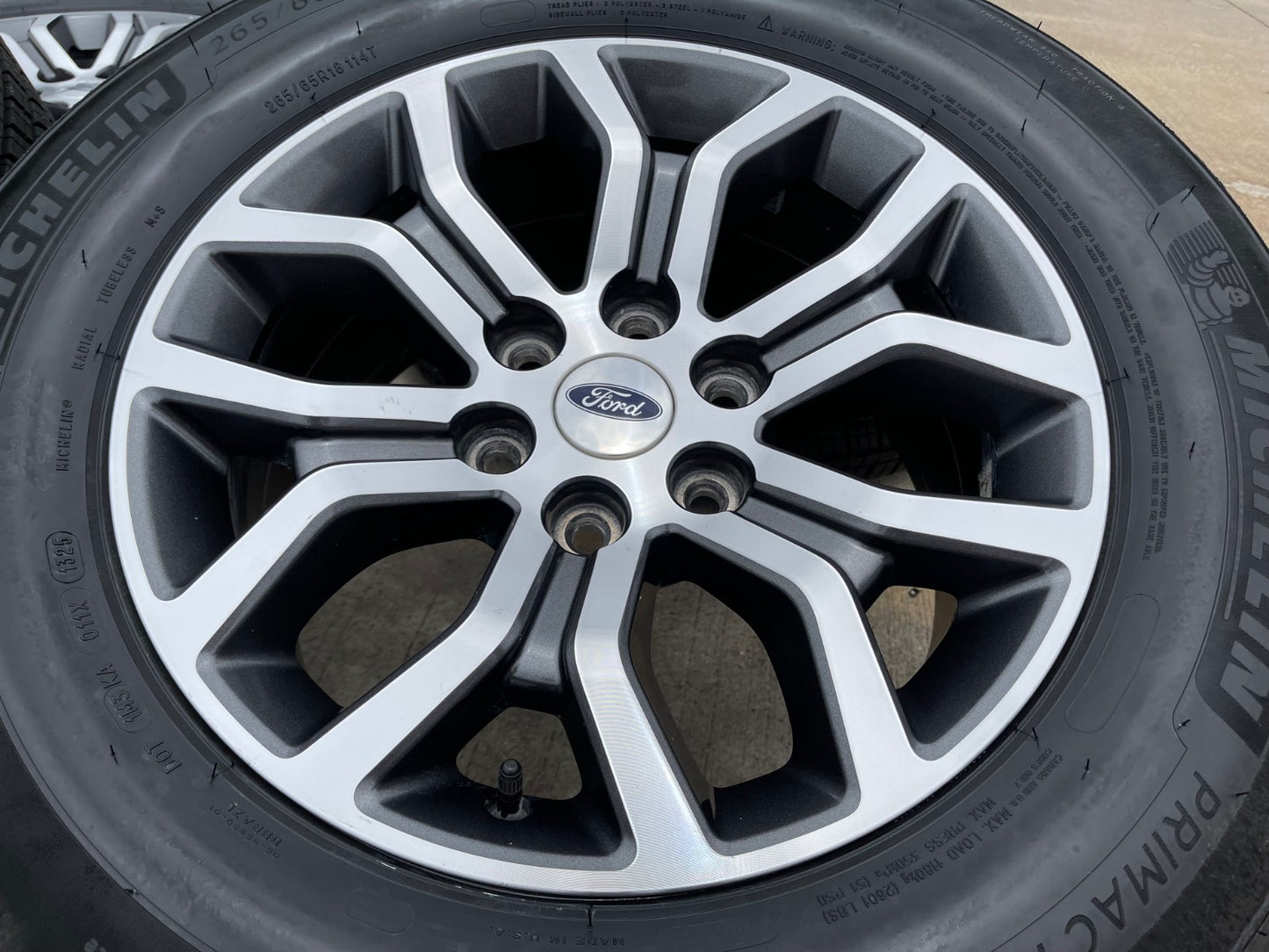 18" Ford F-150 TREMOR OEM rims wheels 10342 95351 SET Expedition MICHELIN NEW