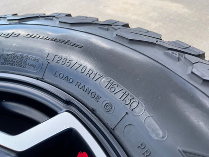 17" Jeep Wrangler RUBICON OEM wheels rims tires 9237 SET black BFG 33"
