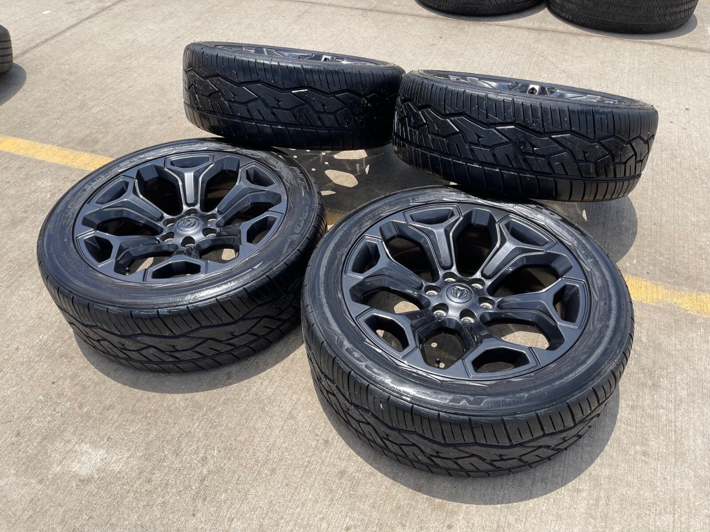 22" Dodge Ram 1500 OEM Laramie wheels LIMITED Gray 2685 2727 tires