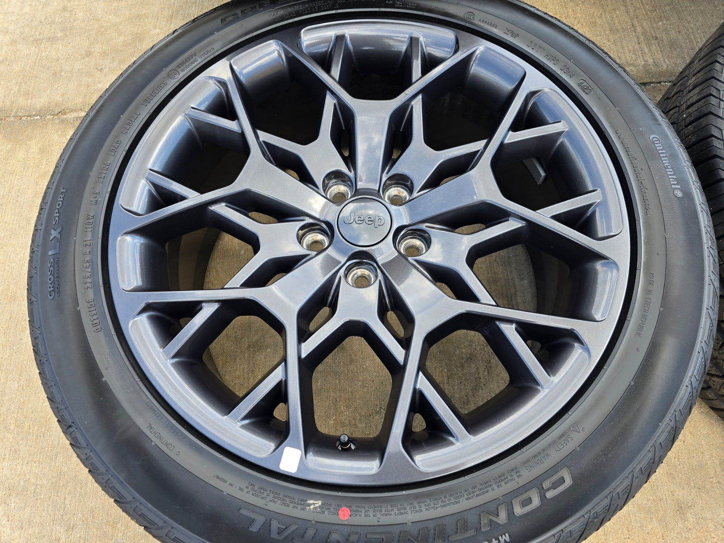 21" Jeep Grand Cherokee L OEM wheels rims 9291 Durango tires DISCOUNTED