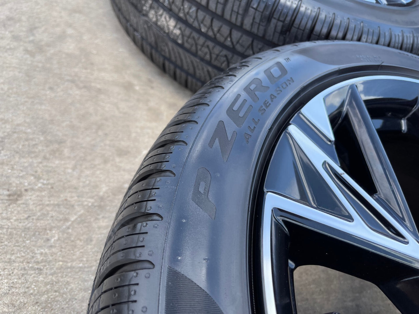 18" Kia K4 K5 OEM wheels rims tires Sonata Stinger Forte Optima 2024 2025 NEW