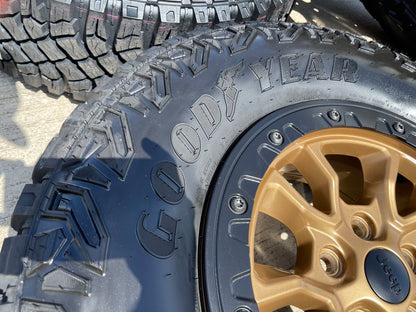 NEW 17" Jeep Wrangler 392 Gladiator Rubicon OEM BEADLOCK wheels rims 9304 95240