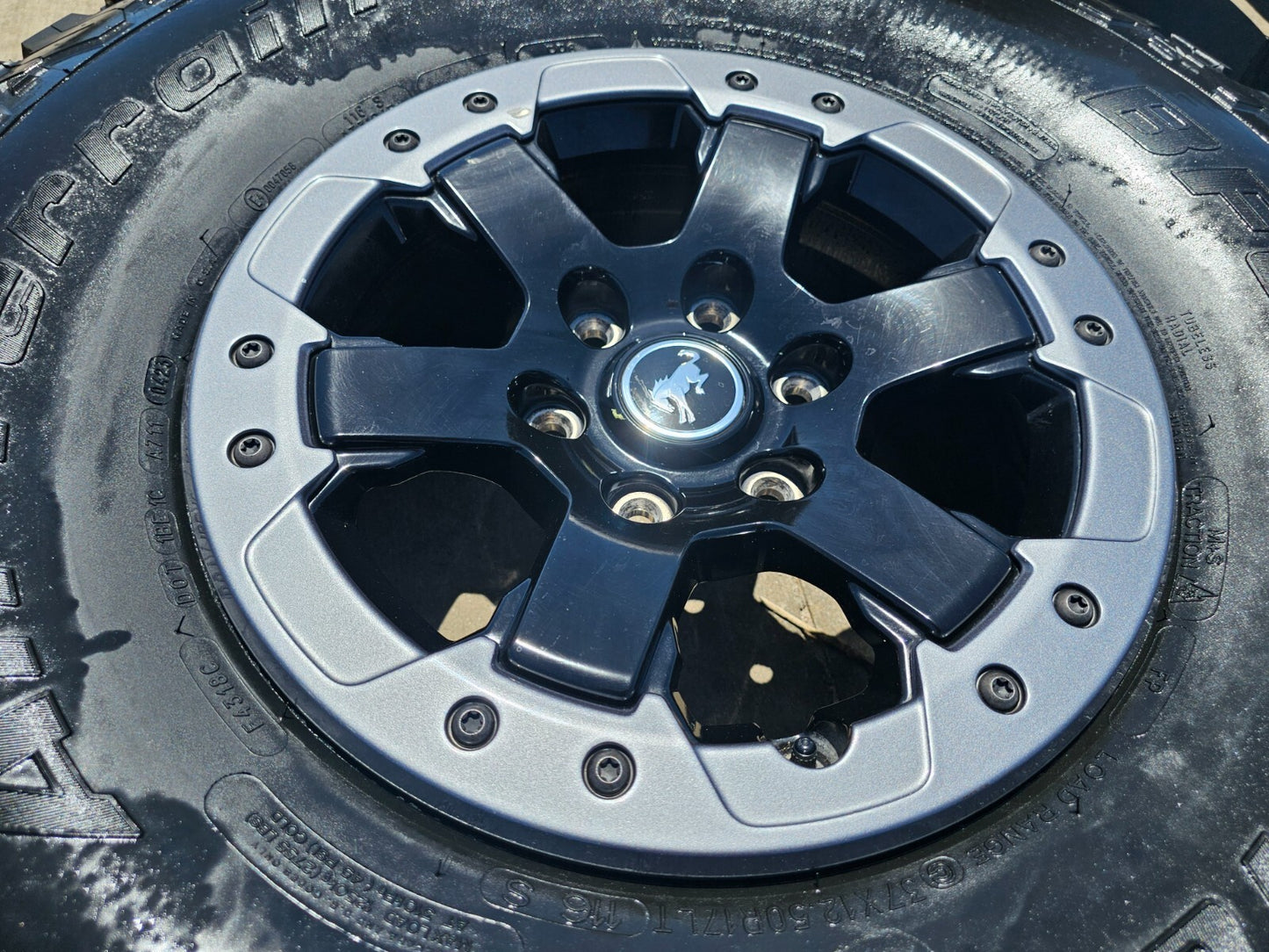 17" Ford Bronco HERITAGE OEM 10386 wheels rims BEADLOCK 2024 2025 2026 NEW 37"