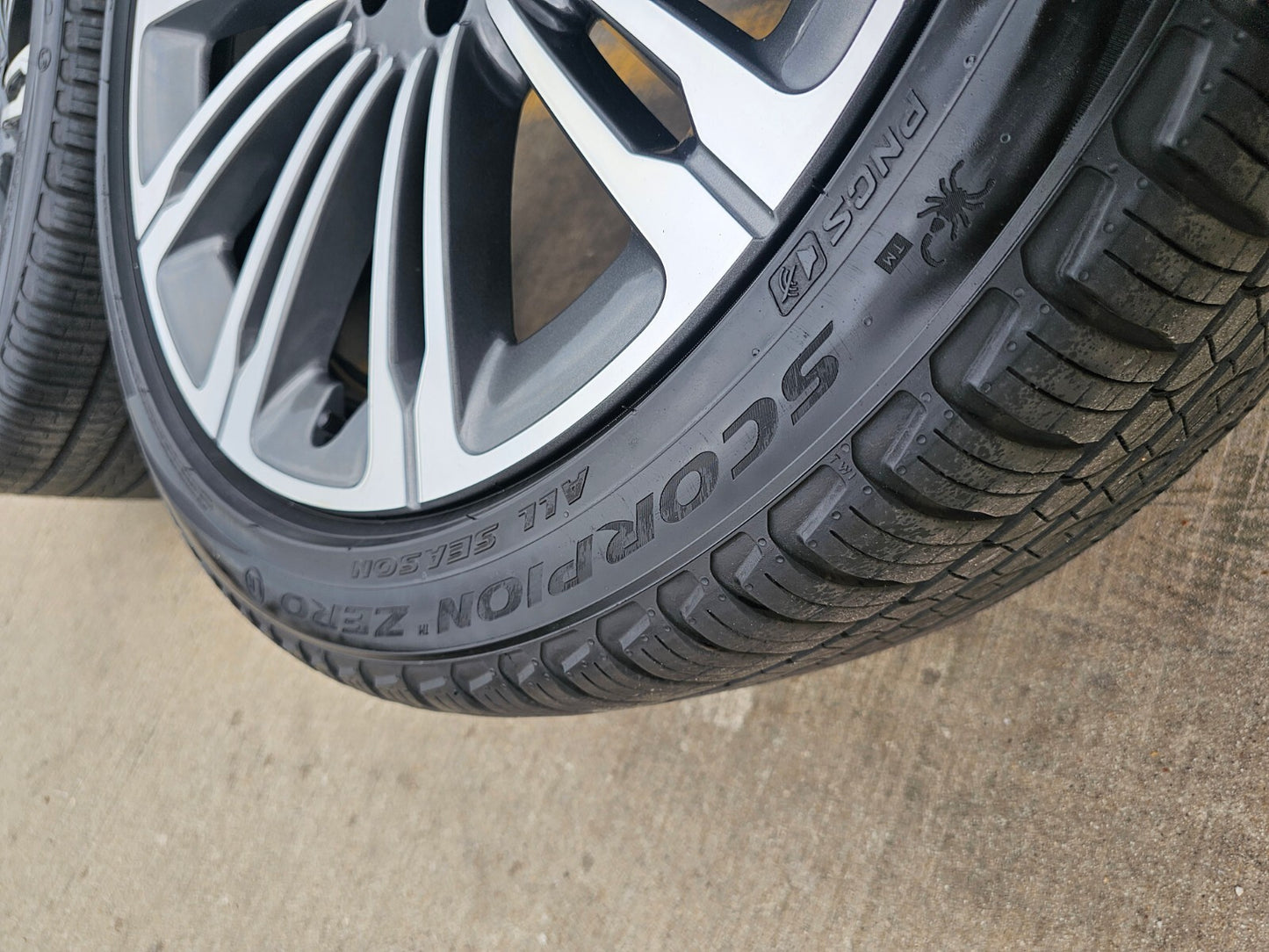 23" Land Rover Range AUTOBIOGRAPHY OEM 72377 wheels rims 2023 2024 2025