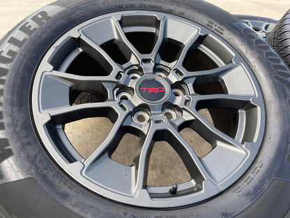 20" Toyota Tundra TRD OEM wheels rims 95314 65196 Sequoia gray GOODYEAR