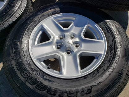 17" Jeep Gladiator SPORT OEM wheels rims tires 9235 Wrangler