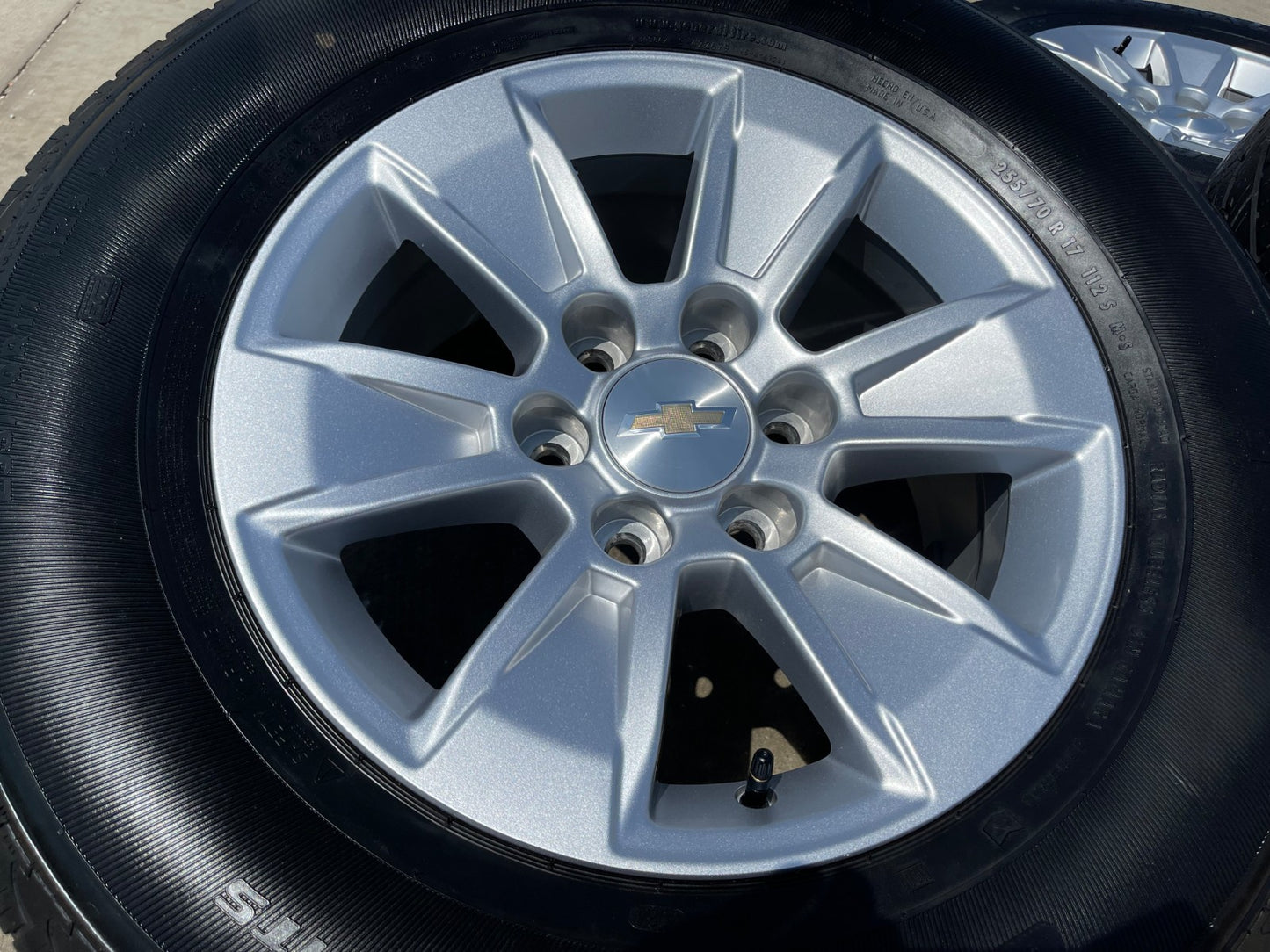 17" Chevy Silverado OEM wheels rims 5908 Colorado GMC Canyon 2024 2025 2026 SET