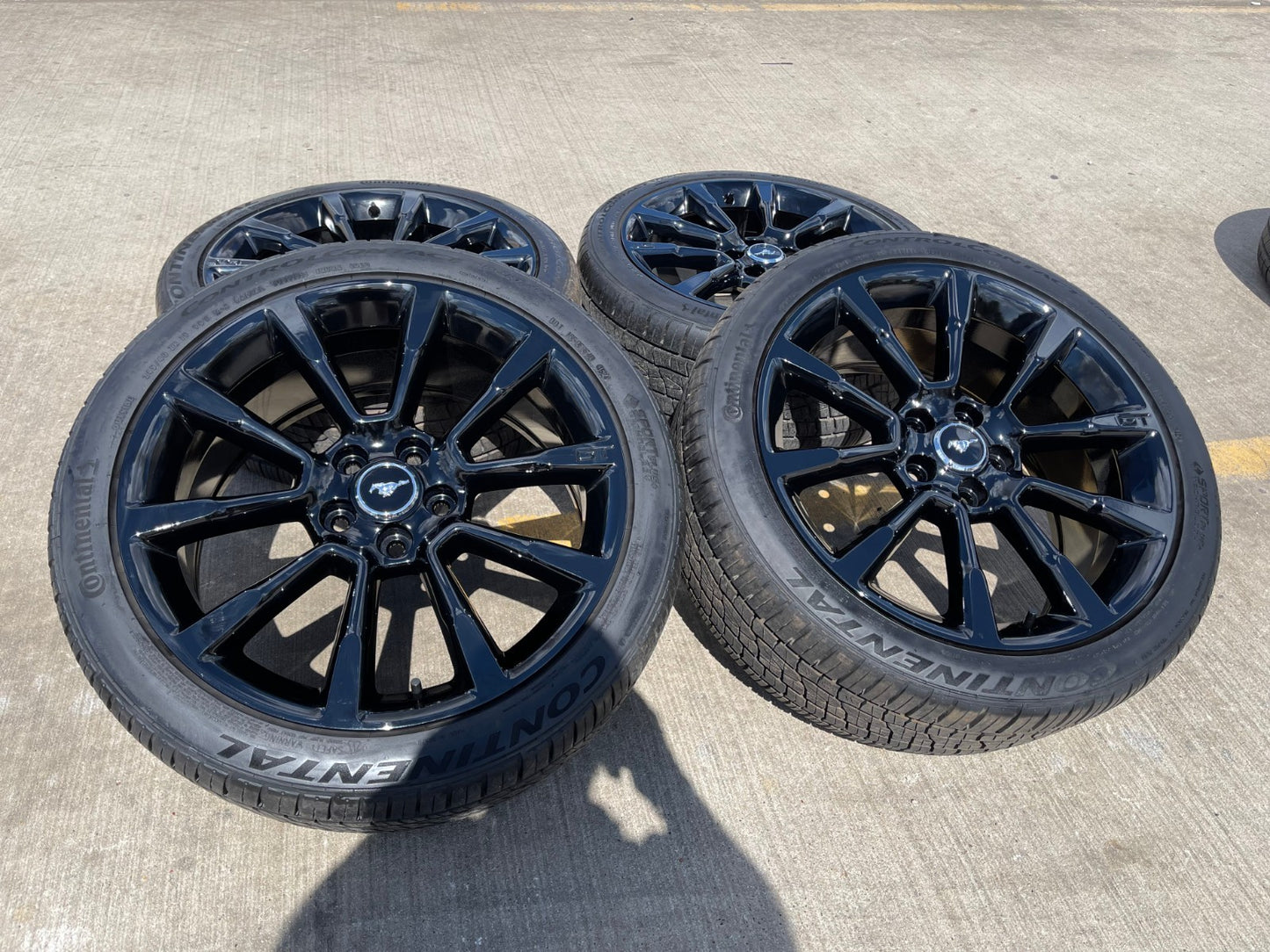 19" Ford Mustang Stealth GT OEM wheels rims 3863 tires CONTINENTAL