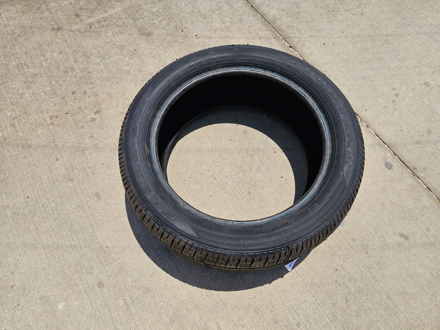 (1) 225/50/18 Goodyear Eagle LS-2 tire 225/50R18 95H SL NEW