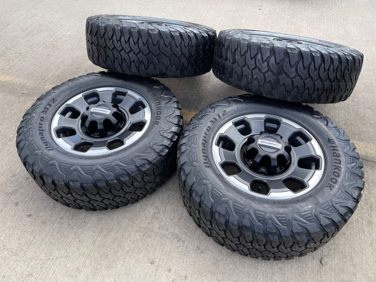 18" Ford F-250 F-350 OEM TREMOR rims wheels 10482 HANKOOK DYNAPRO M/T2