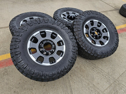 18" Ford F-250 F-350 OEM TREMOR rims wheels 10482 tires NITRO 35"