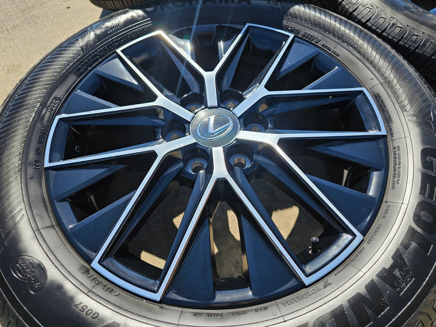 20" Lexus GX550 OEM wheels rims Toyota Land Cruiser Tundra 10545 LX600 YOKOHAMA