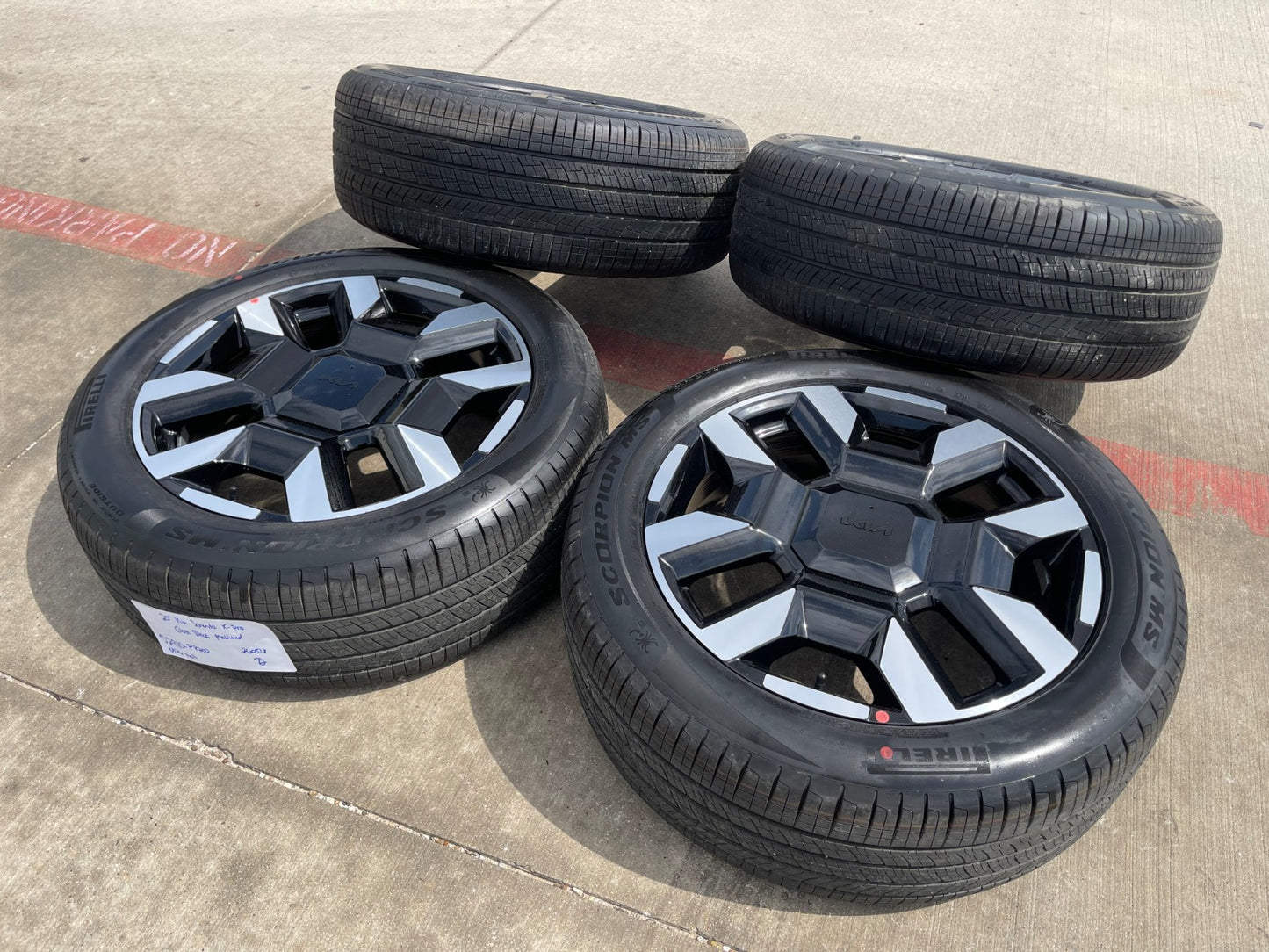 20" Kia Telluride X-PRO OEM wheels rims Sorento Sedona PIRELLI 2026 2027 NEW