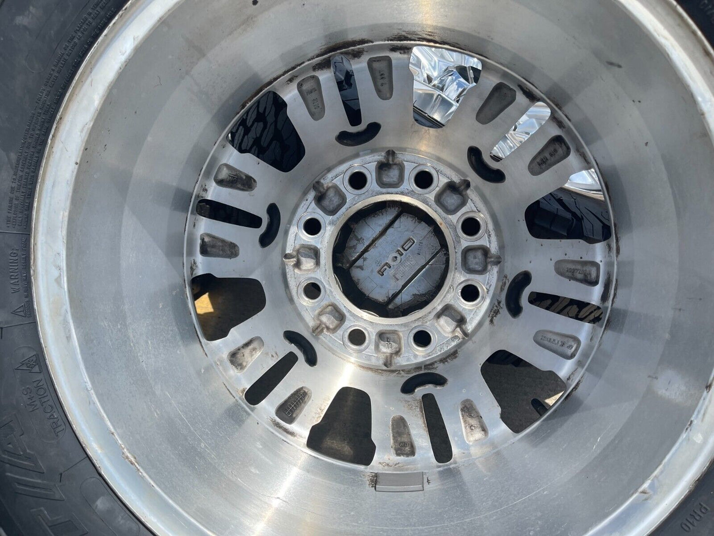 20" GMC Sierra Denali 2500 3500 OEM 5957 wheels rims 2024 2025 NEW BFG KO2