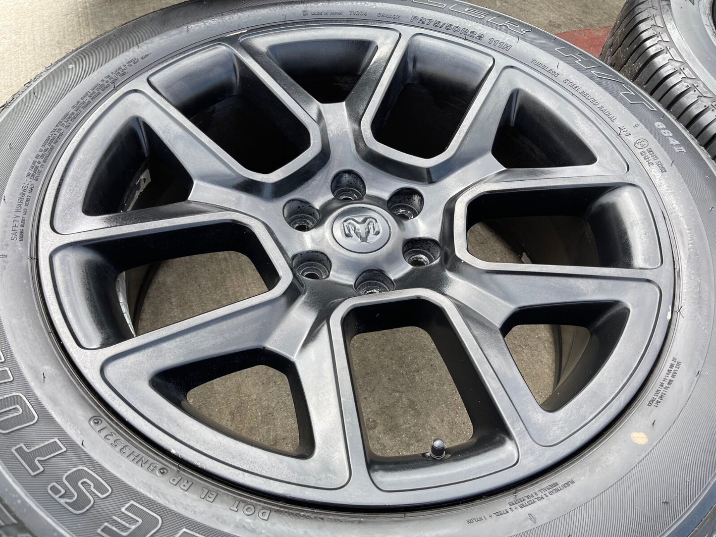 22" Dodge Ram 1500 OEM LIMITED Laramie wheels rims black 2725 2684 BRIDGESTONE