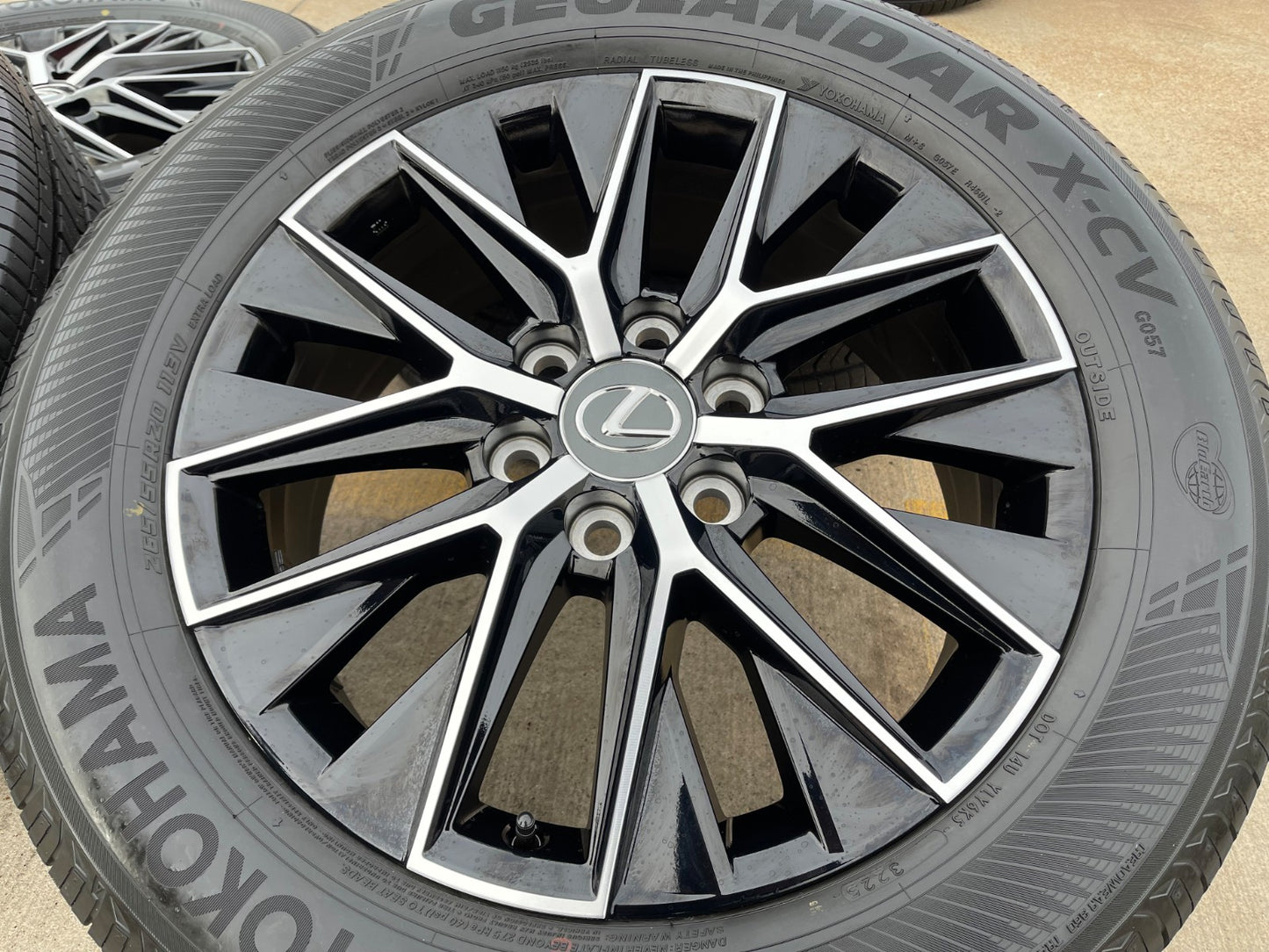20" Lexus GX550 OEM wheels rims Toyota Land Cruiser Tundra 10545 LX600 2026 NEW