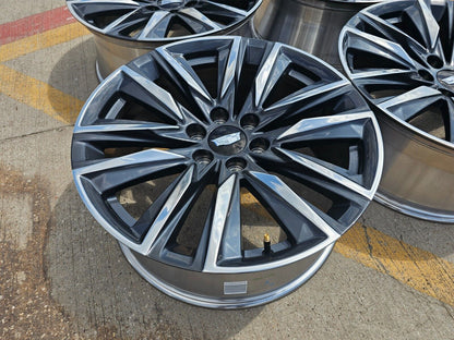 22" Cadillac Escalade OEM Platinum wheel rim 4869 95028 spare NEW 2023 2024 2025