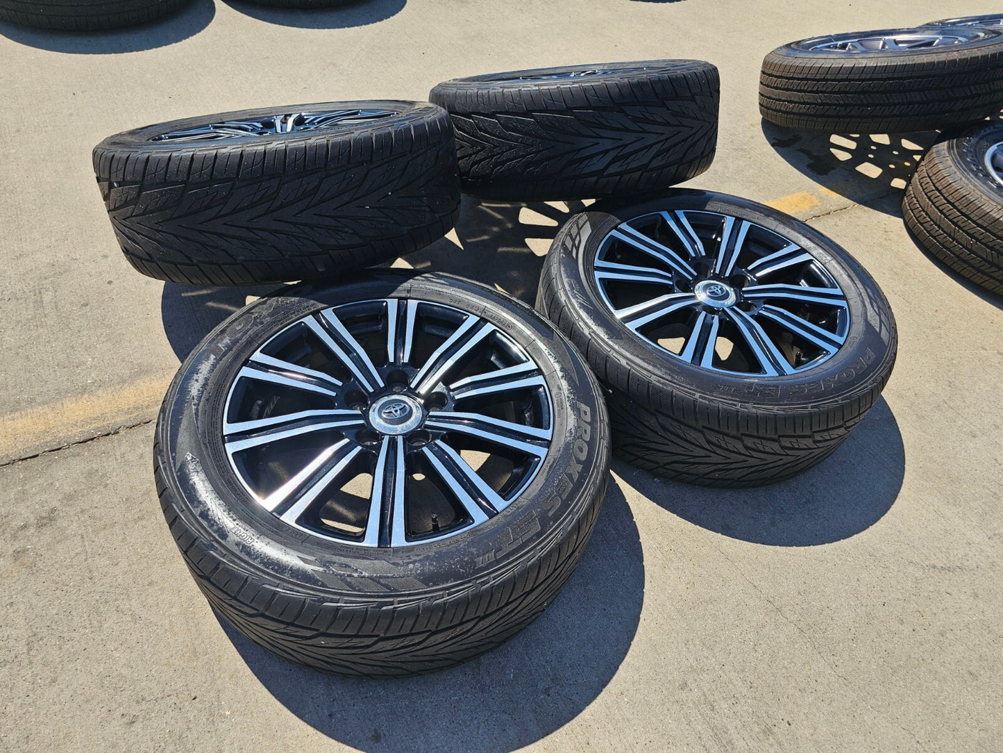 21" Lexus LX570 Toyota Land Cruiser OEM 74341 wheels rims tires 5x150