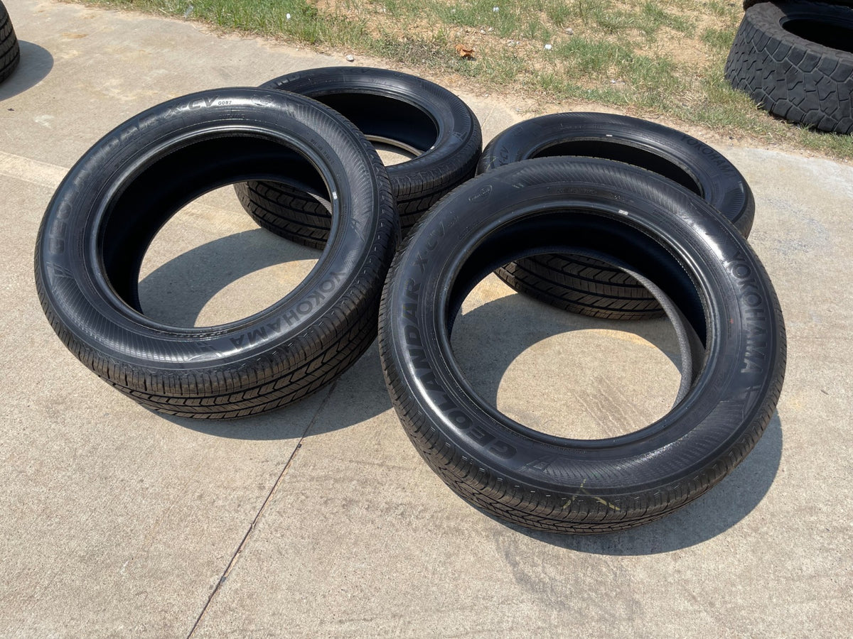 (4) 265/55/20 Yokohama Geolander X-CV tires 113V XL 265/55R20 TAKE OFFS SET NEW