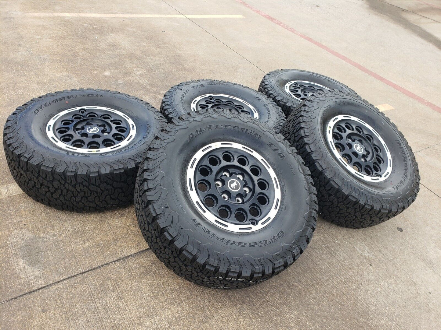 17" Ford Bronco HERITAGE SASQUATCH wheels rims tires 35" BFG NEW