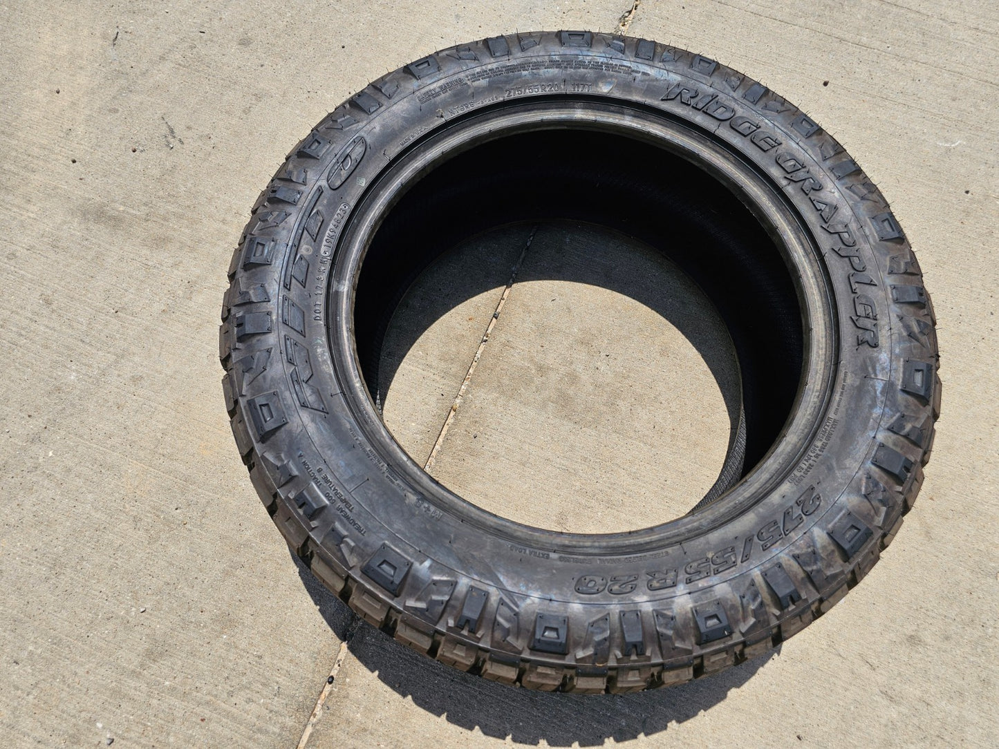 (1) 275/55/20 Nitro Rige Grapler R/T tire 117T XL 275/55r20 NEW