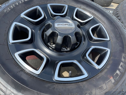 20" Ford F-250 F-350 OEM Lariat Platinum wheels rims 10486 tires