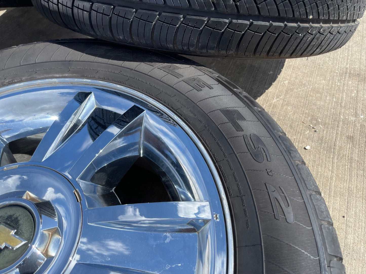 20" Chevy Silverado Tahoe Suburban chrome OEM 5416 wheels rims tires SET