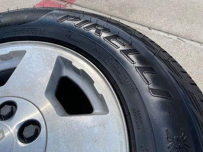 17" Chevy Tahoe Silverado Suburban Z71 OEM 5196 wheels rims tires SET
