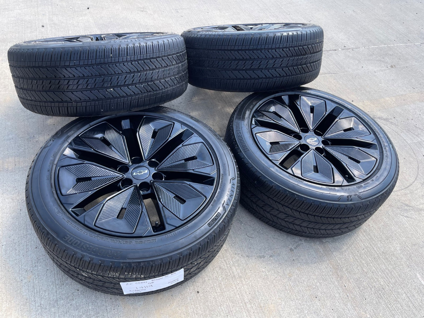 21" Chevy Blazer SS EV OEM 14119 wheels rims 2024 2025 2026 2027 BRIDGESTONE SET