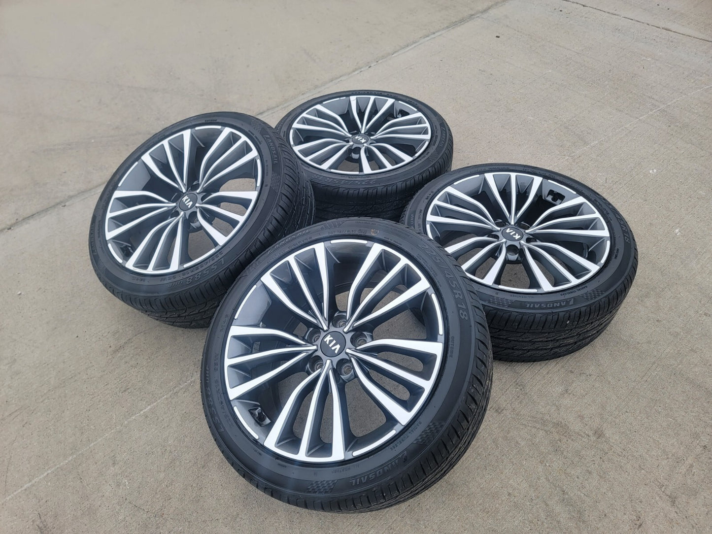 18" Kia Stinger Optima K5 Forte OEM 74773 wheels rims