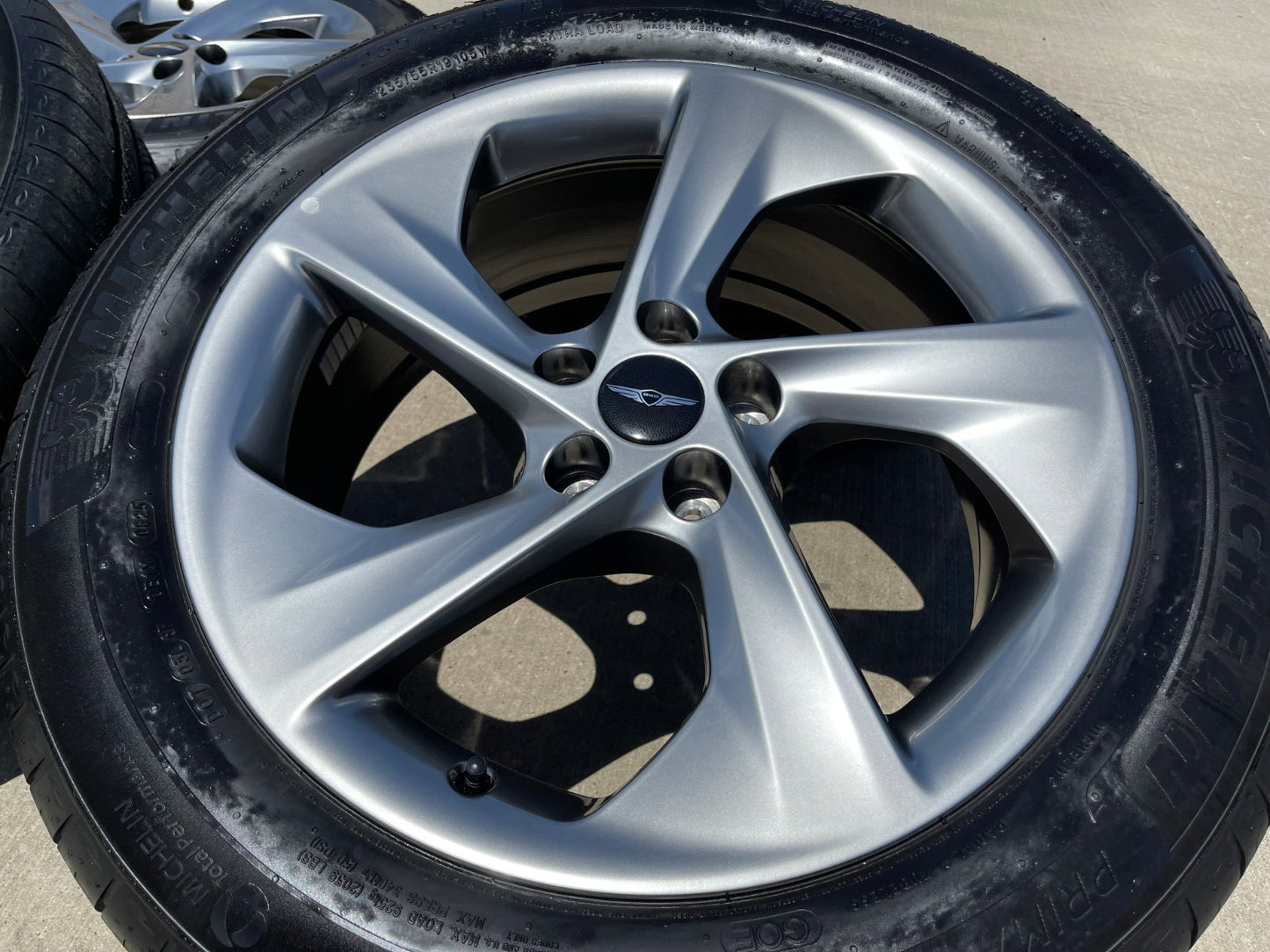 19" Hyundai Genesis GV70 GV80 GV90 OEM 94239 wheels rims 2023 2024 2025 2026 SET