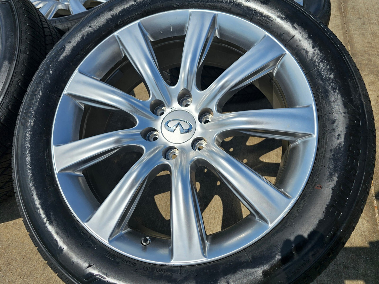 22" Infiniti QX80 QX56 Nissan Titan OEM wheels rims 73729 tires