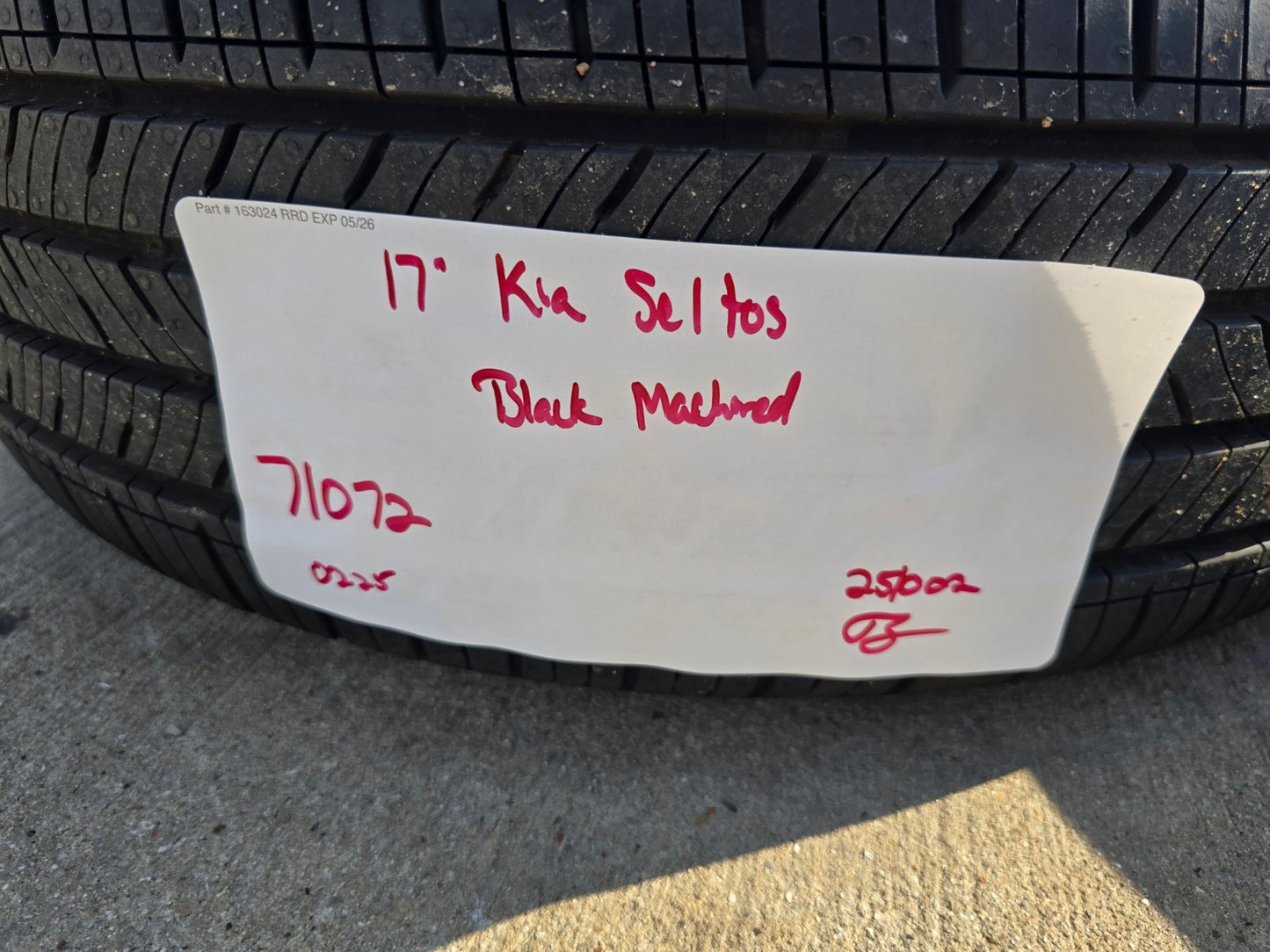 17" Kia Seltos K4 K5 Optima OEM wheels rims 71072 Sorento Sportage Carnival NEW