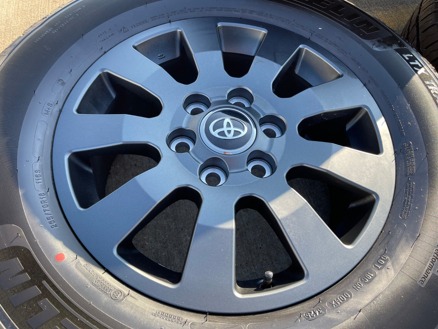 18" Toyota Land Cruiser OEM TRD wheels rims 95952 Tundra Sequoia MICHELIN NEW