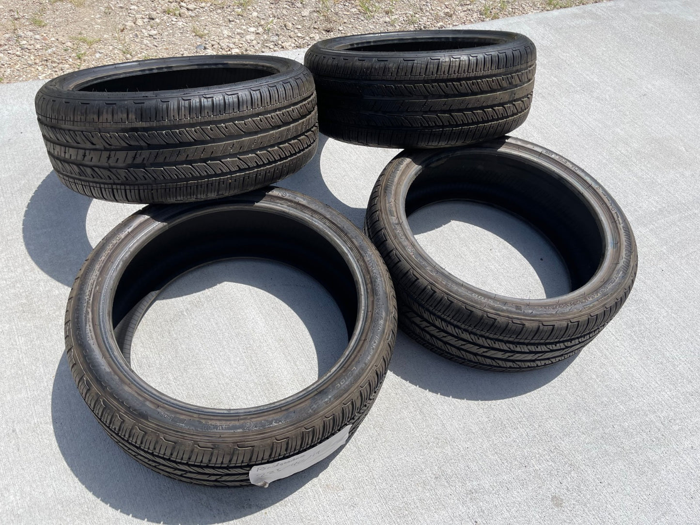 (4) 225/40/19 Bridgestone Turanza LS100A RFT tires 225/40R19 93H