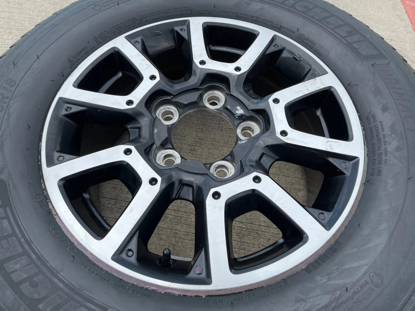 18" Toyota Tundra Sequoia TRD PRO black OEM wheel rim 5x150 tire spare 75157