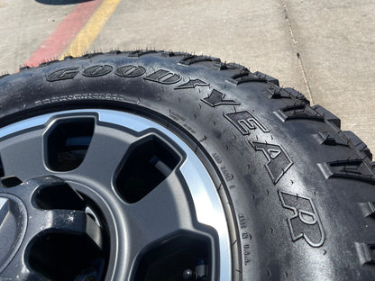 18" Ford F-250 F-350 OEM TREMOR rims wheels 10482 tires DURATRAC R/T 35"