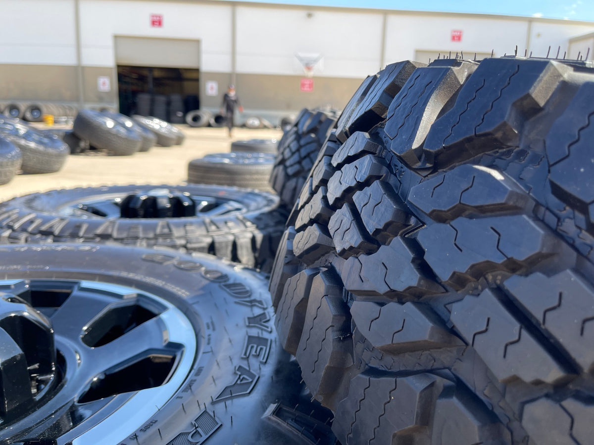 18" Ford F-250 F-350 OEM TREMOR rims wheels 10482 tires DURATRAC R/T 35" SET NEW