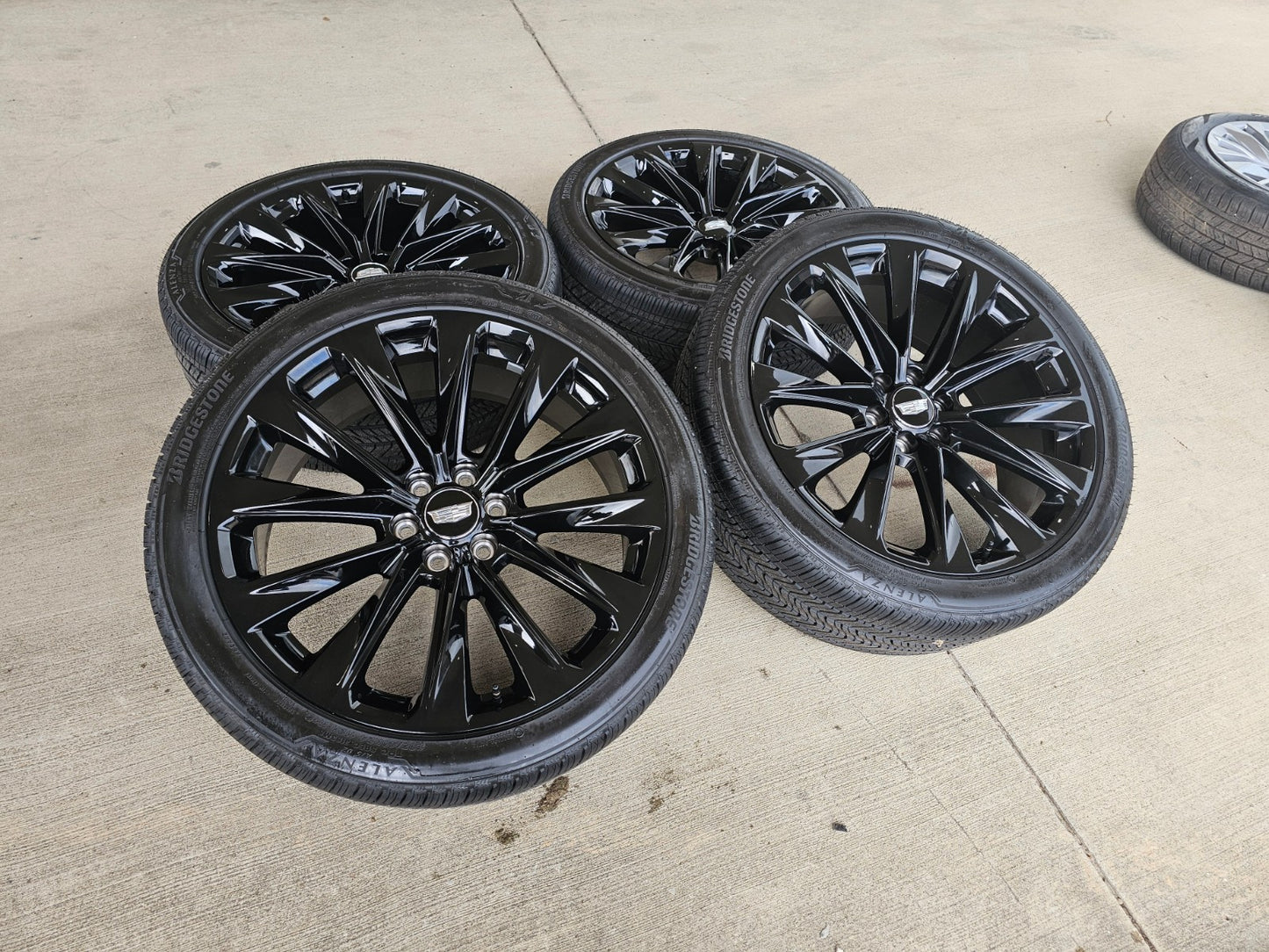 24" Cadillac Escalade V OEM ONYX wheels rims 2023 2024 2025 2026 2027 NEW