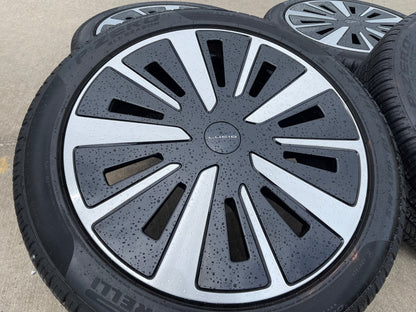 19" Lucid Air OEM Grand Touring 95620 OEM wheels rims 2025 2026 2027 PIRELLI